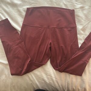 Lululemon aligns. Size 8